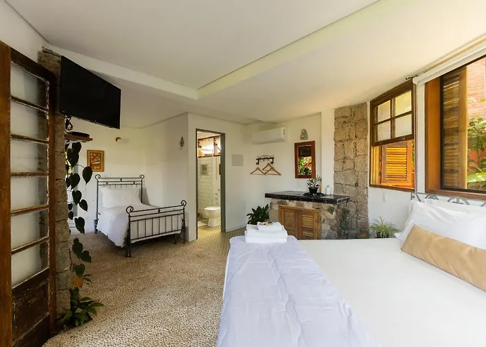 Feiticeira Guesthouse