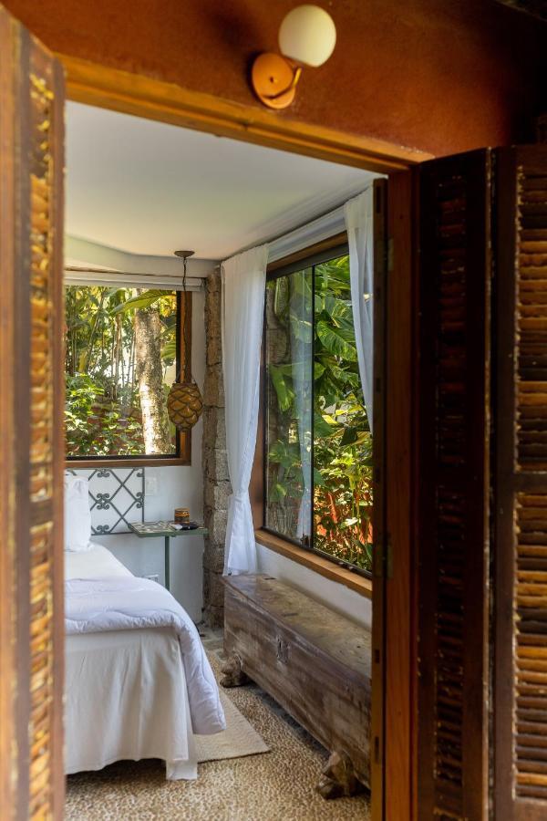 Feiticeira Bed & Breakfast Ilhabela
