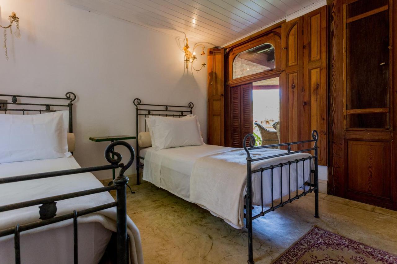 Bed & Breakfast Feiticeira 2*